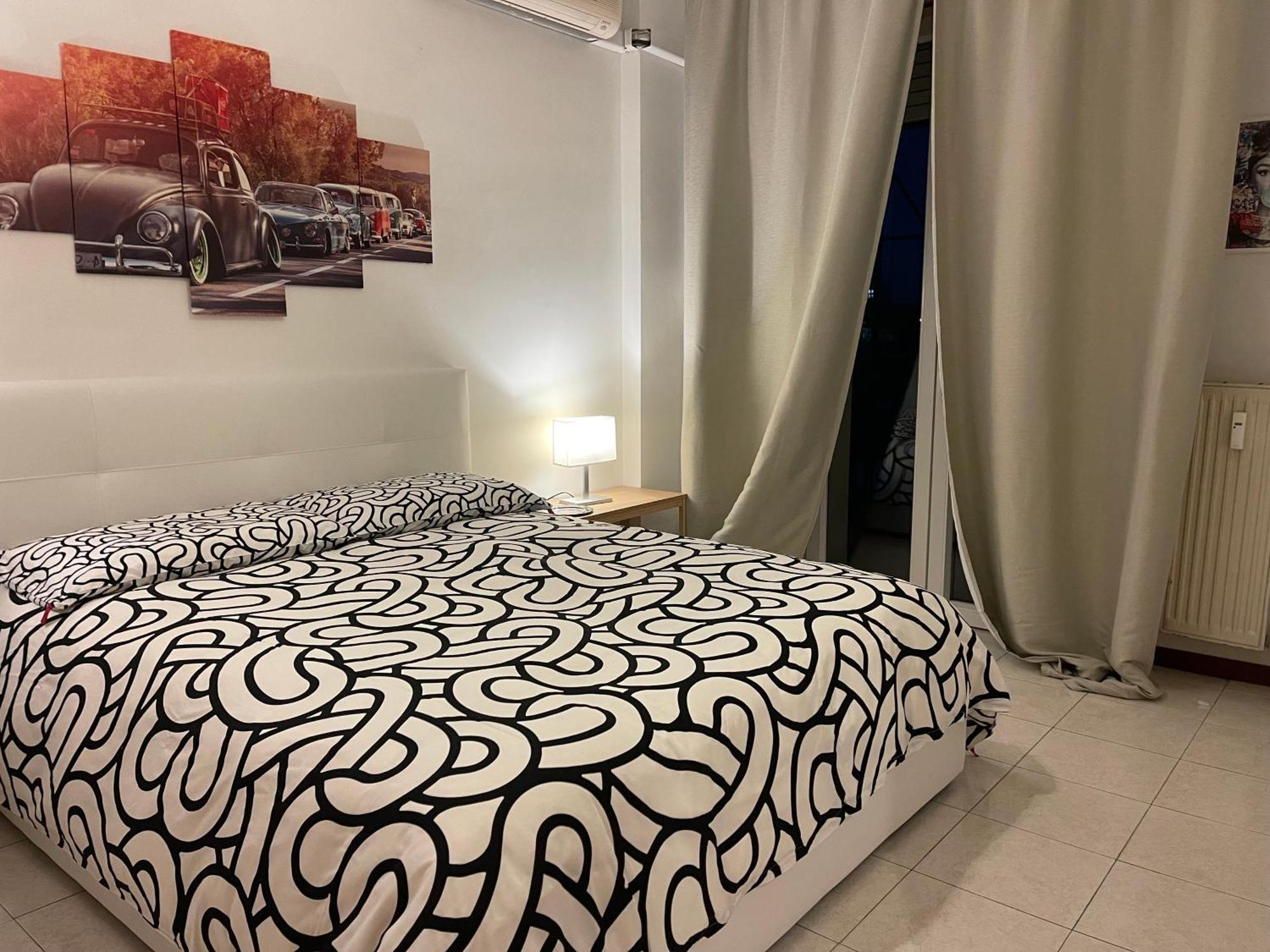 Lägenhet Spazioso Eur 120 Mq Con Palestra E Parcheggio Privati *