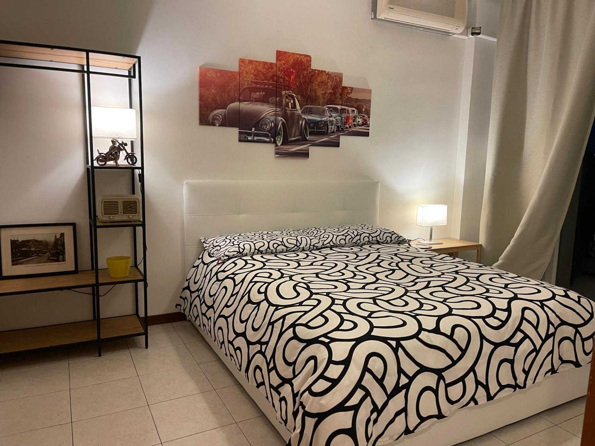 Lägenhet Spazioso Eur 120 Mq Con Palestra E Parcheggio Privati Rom
