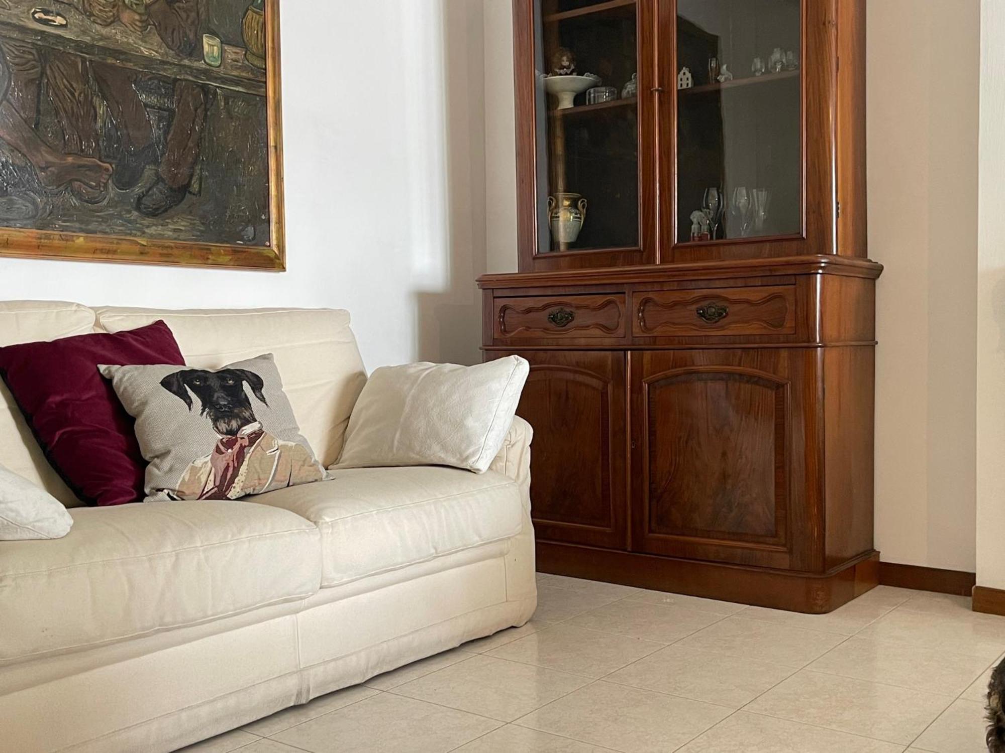 Spazioso Eur 120 Mq Con Palestra E Parcheggio Privati Lägenhet